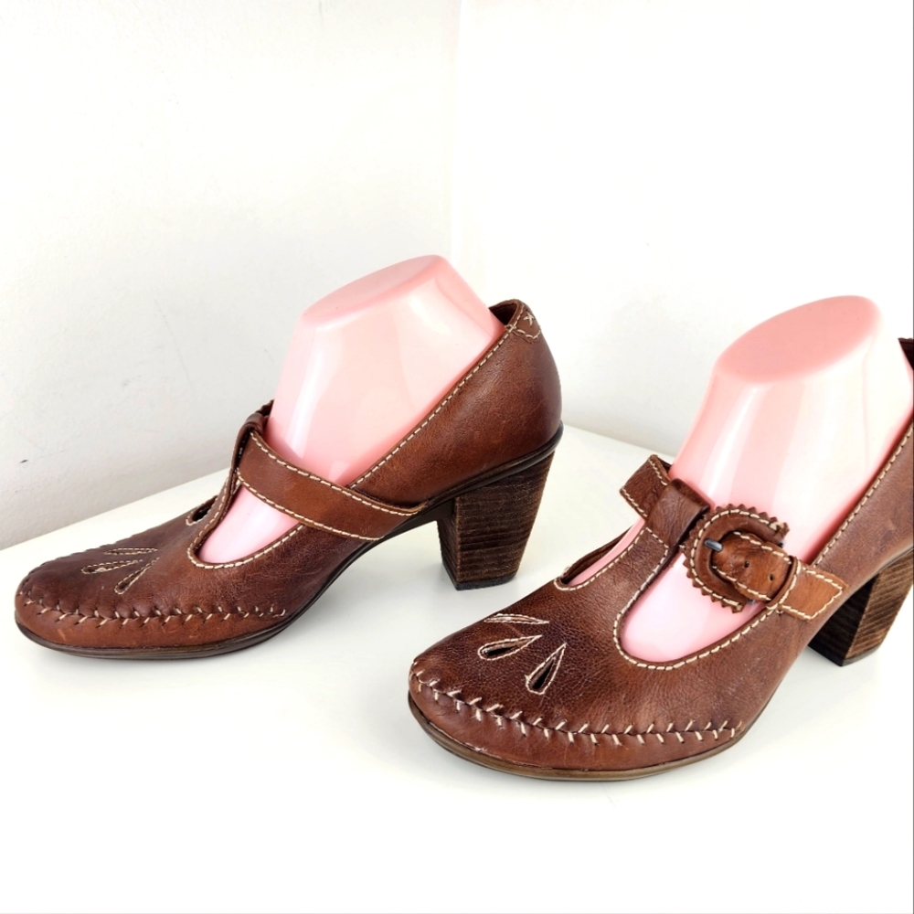 Naturalizer Brown Leather Mary Jane Heels Shoes Size 9M